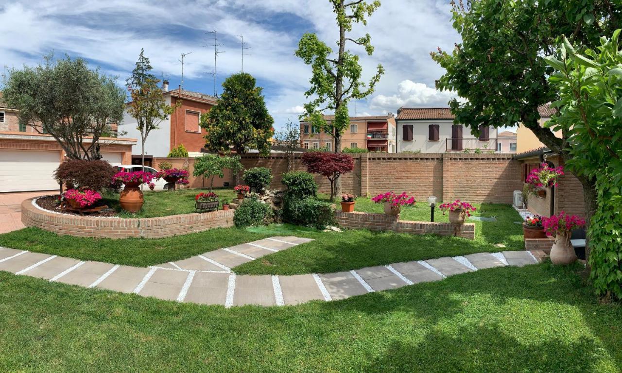 פררה Villa Oasi מראה חיצוני תמונה