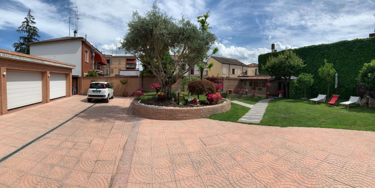 פררה Villa Oasi מראה חיצוני תמונה