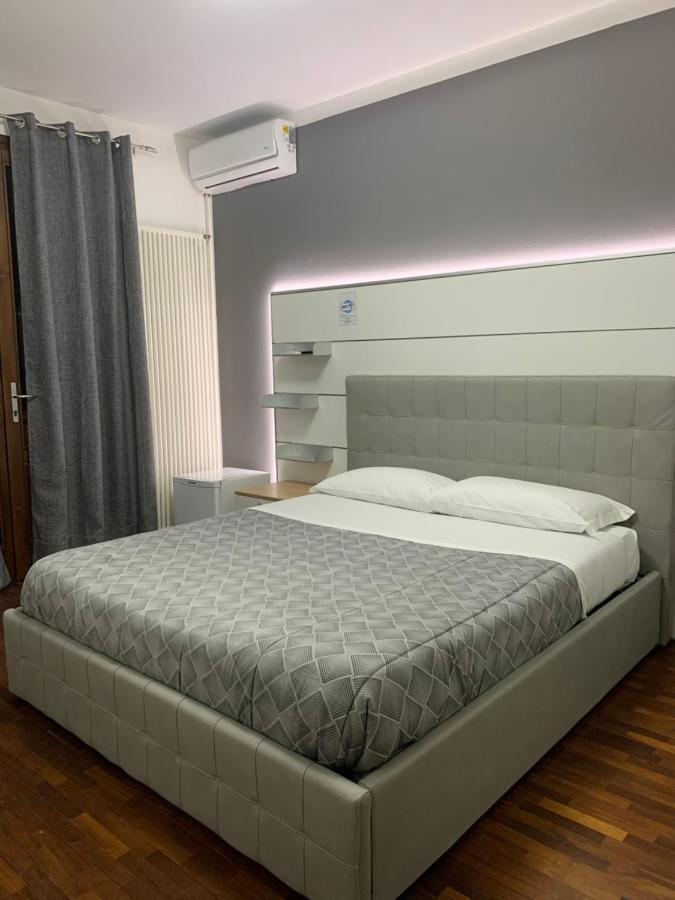פררה Villa Oasi מראה חיצוני תמונה